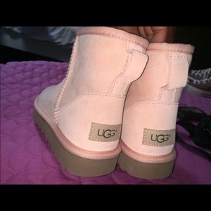 Brand New Classic Mini Ugg boots